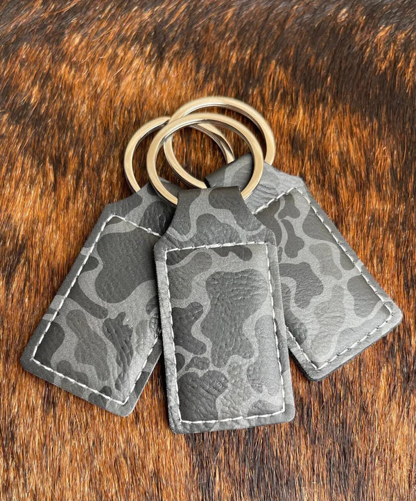black storm camo keychain